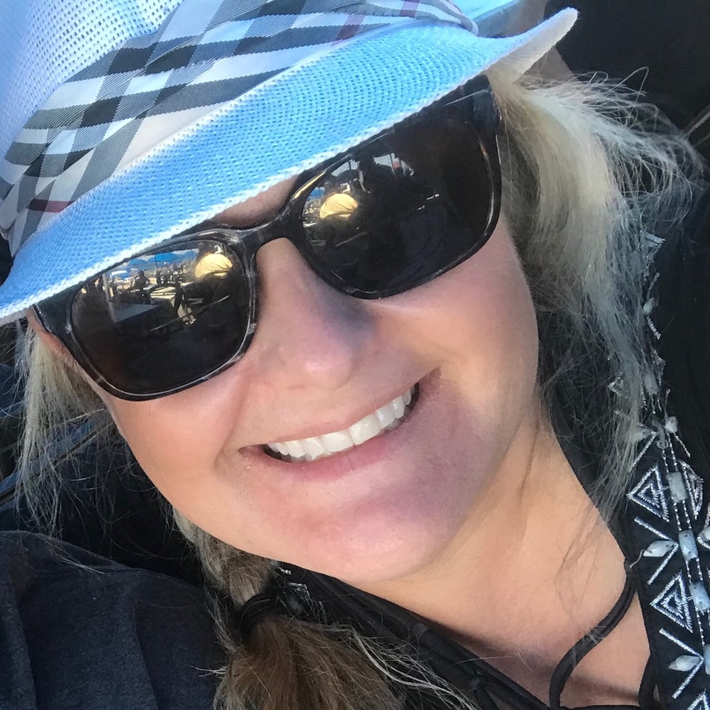 Meet your Posher, Laura